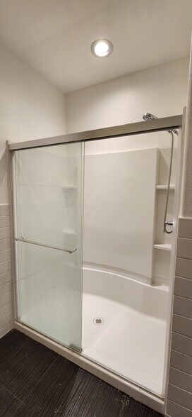 More Photos Of 1709 Stocker St, North Las Vegas Warehouse For Lease