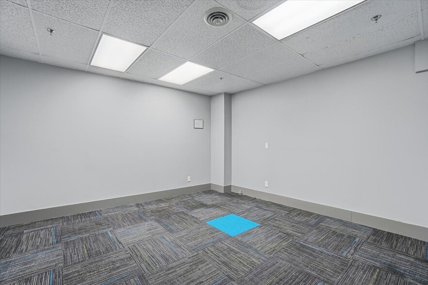 More Photos Of 175 E Broadway Ave, Westerville Office For Lease