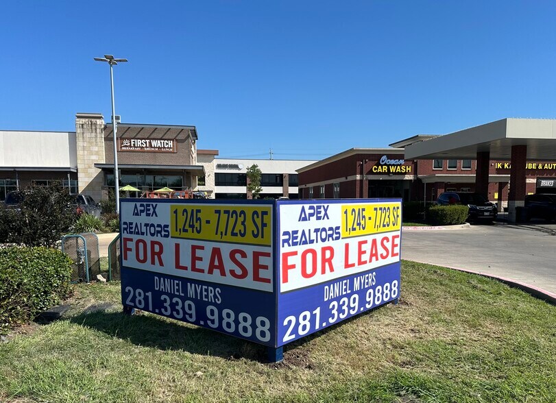 More Photos Of 2941 Broadway Bend Dr, Pearland Office For Lease