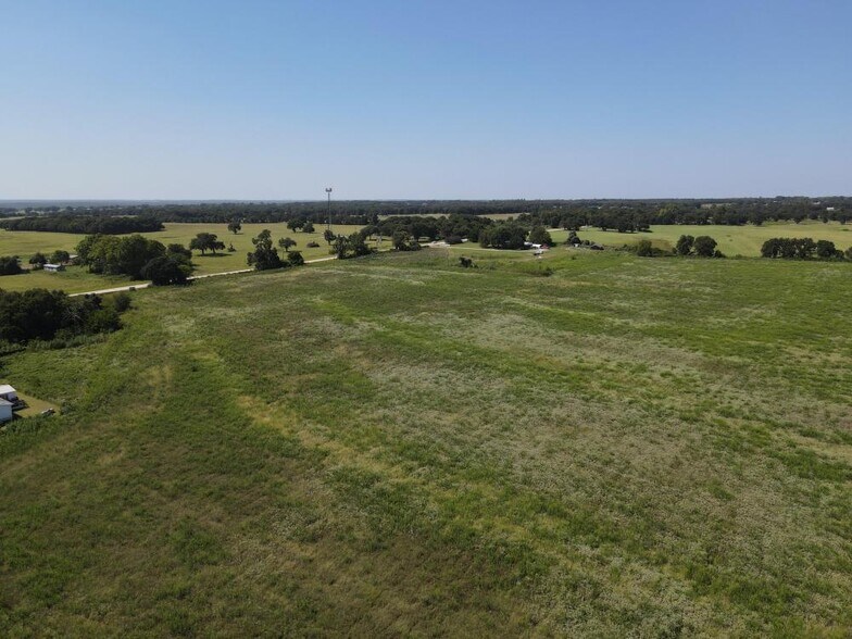 More Photos Of US-77, Thackerville Land For Sale
