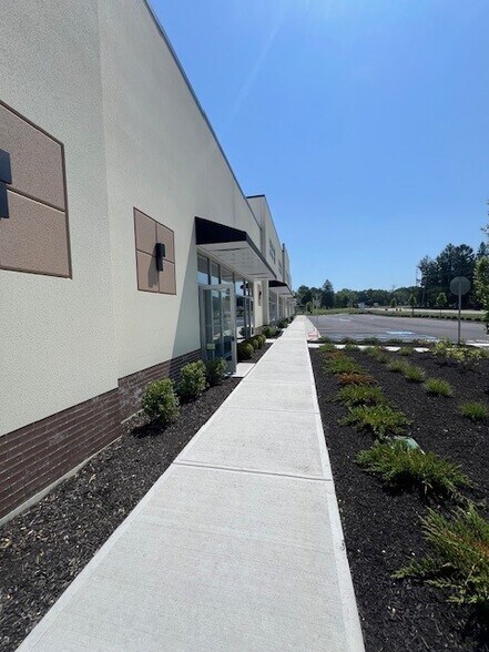 More Photos Of 90 Adelphia Rd, Farmingdale General Retail For Sale