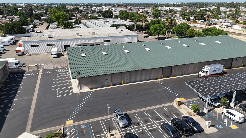 More Photos Of 617 Winmoore Way, Modesto Warehouse For Lease