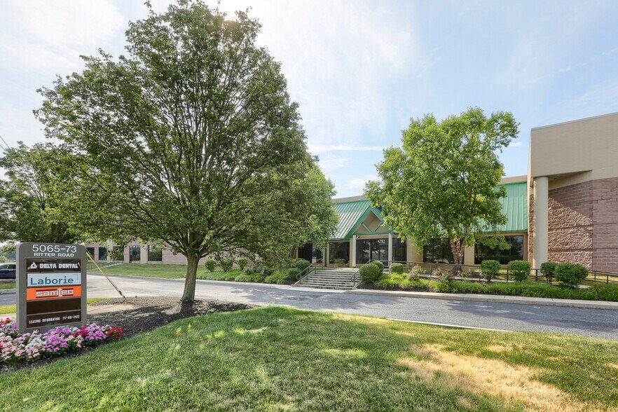 More Photos Of 5065-5073 Ritter Rd, Mechanicsburg Warehouse For Lease