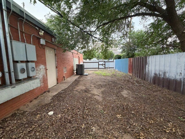 More Photos Of 2809 Avenue Q, Lubbock Freestanding For Lease
