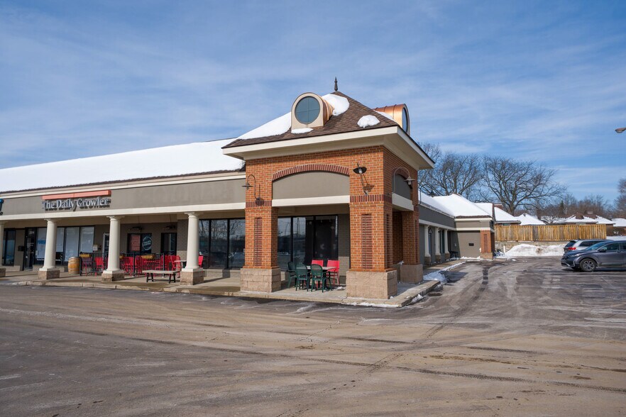 Primary Photo Of 2800-2830 Fishinger Rd, Upper Arlington Storefront For Lease