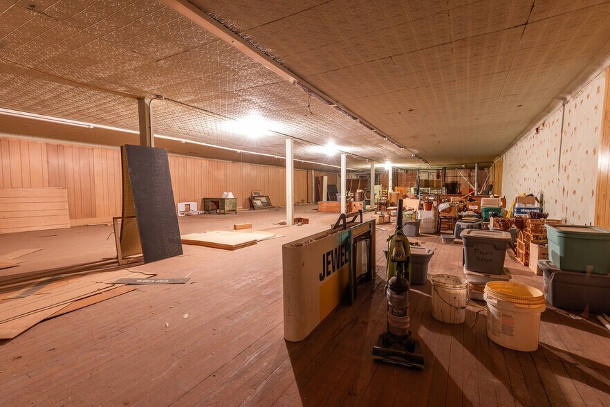 More Photos Of 1242 Commercial Ave, Anson General Retail For Sale