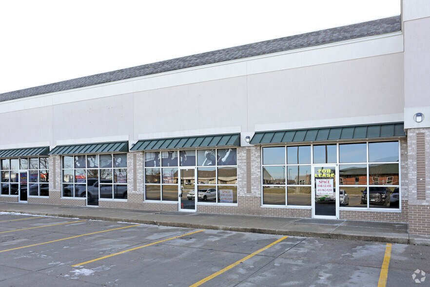 More Photos Of 50-190 SE Laurel St, Waukee General Retail For Lease