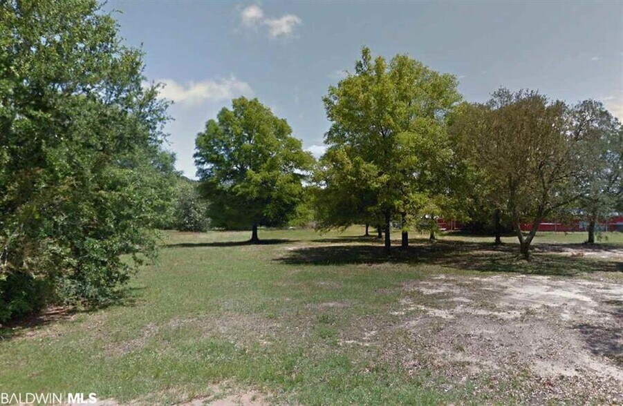 More Photos Of 33019 US Hwy 98 E, Lillian Land For Sale