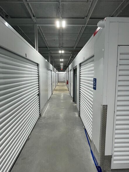 More Photos Of 343 23rd St, Hickory Warehouse For Sale