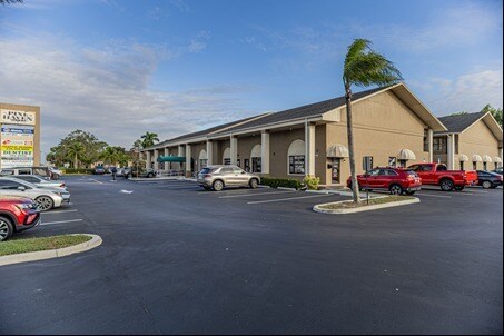 More Photos Of 10915 Bonita Beach Rd, Bonita Springs Storefront Retail Office For Lease