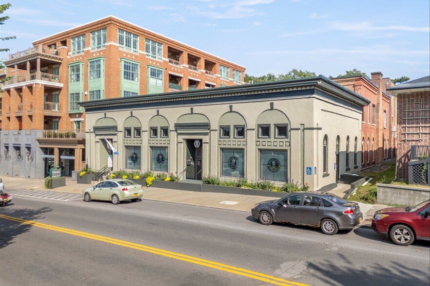 Primary Photo Of 260 Broadway, Saratoga Springs Coworking Space