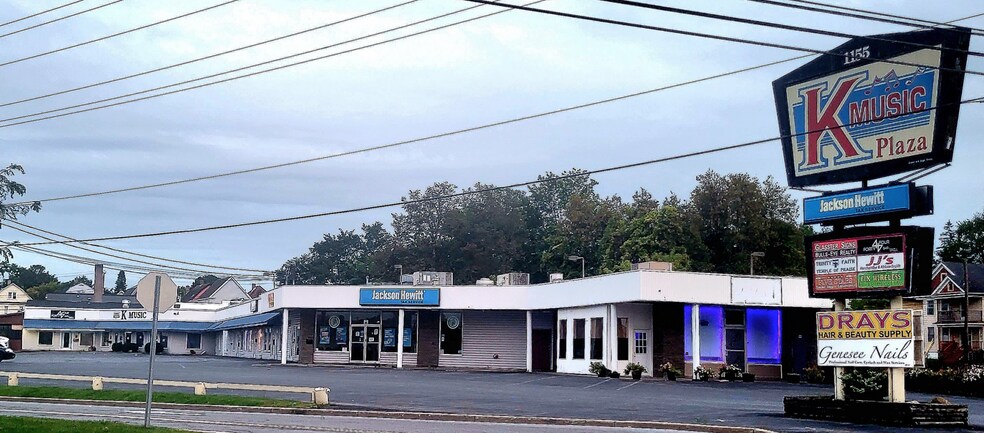 More Photos Of 1155 Mohawk St, Utica Storefront For Lease
