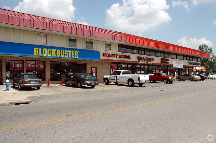 More Photos Of 701-711 Shotwell St, Houston Storefront For Lease