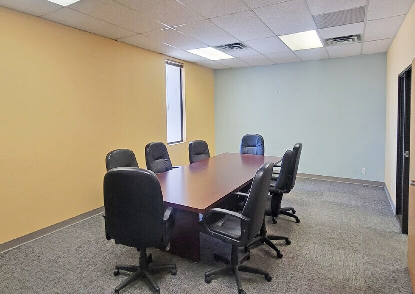 More Photos Of 2207 San Pedro Dr NE, Albuquerque Unknown For Lease