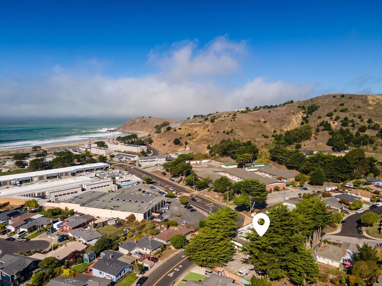 More Photos Of 667-669 Crespi Dr, Pacifica Medical For Sale