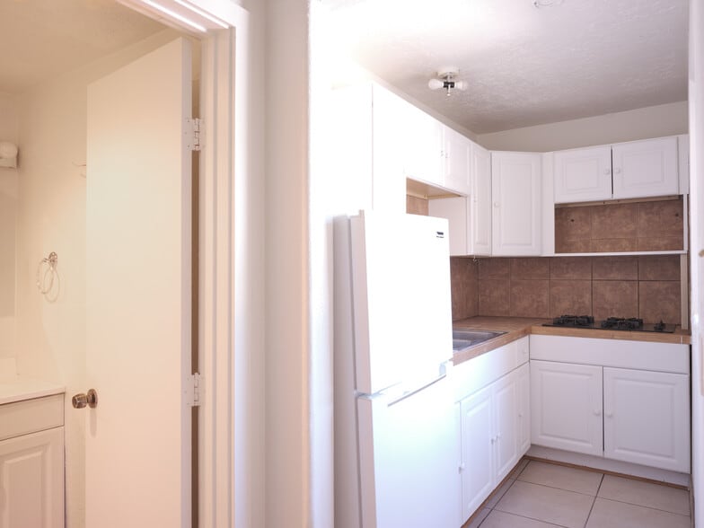 More Photos Of 1607 5th St, Santa Fe Apartments For Sale
