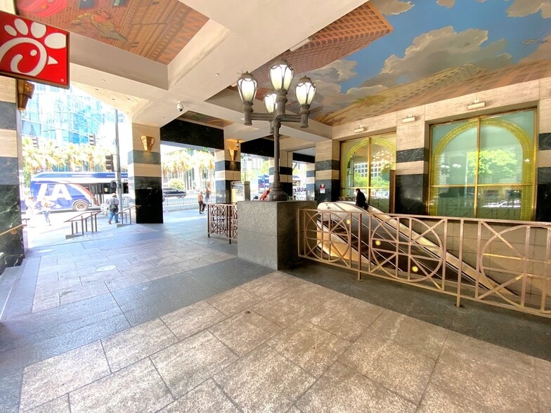 More Photos Of 660 S Figueroa St, Los Angeles Office For Sale