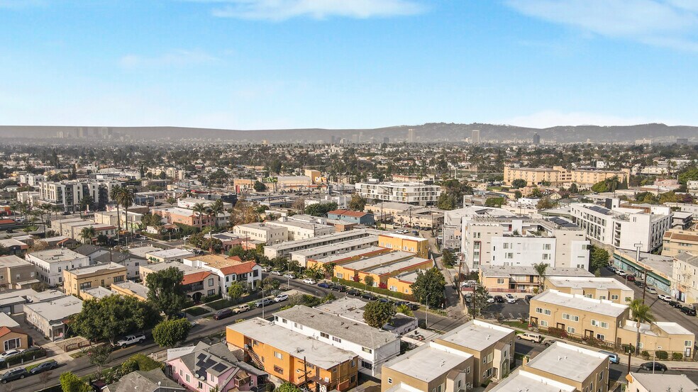 More Photos Of 2806 S Norton Ave, Los Angeles Multifamily For Sale