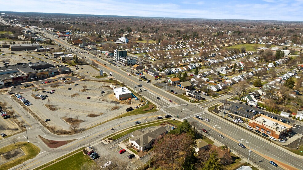 More Photos Of 2167 W Ridge Rd, Rochester Fast Food For Sale