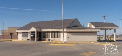 More Photos Of 2414 E Kansas Ave, Garden City Office For Sale