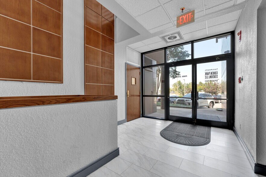 More Photos Of 5180 Park Ave, Memphis Office For Lease