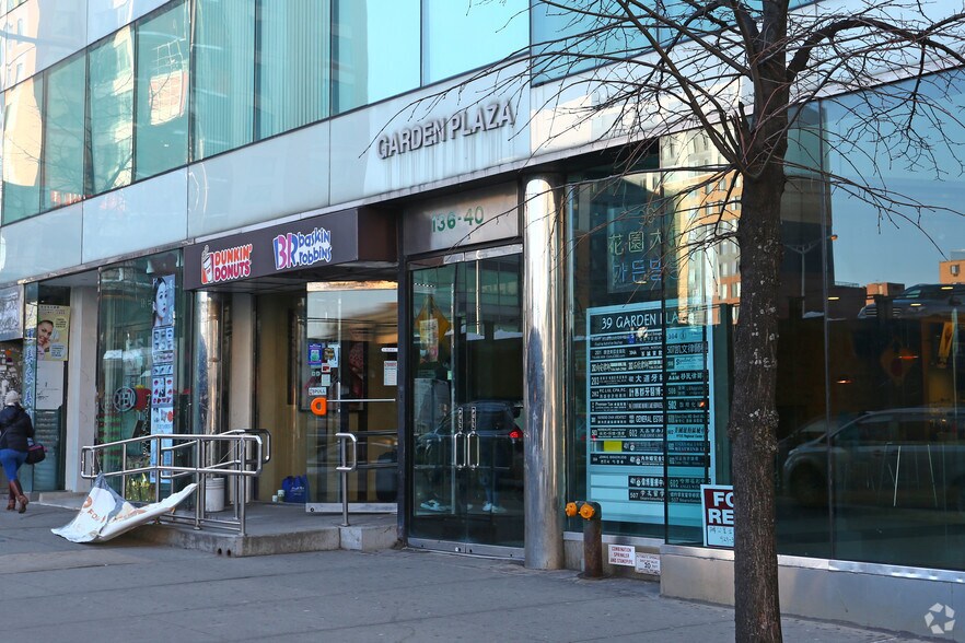 More Photos Of 136-40 39th Ave, Flushing Office For Lease