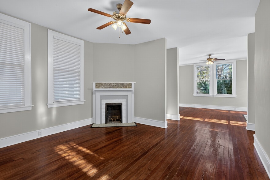 More Photos Of 923 E Park Ave, Savannah Apartments For Sale