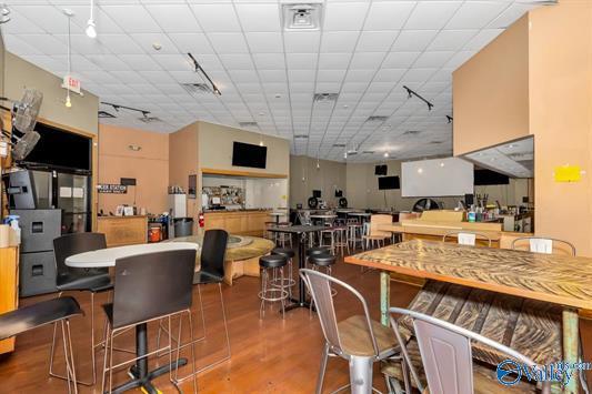 More Photos Of 1010 Heathland Dr NW, Huntsville Freestanding For Sale