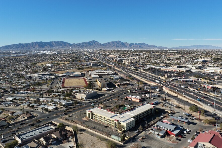 More Photos Of 900 N Yarbrough Dr, El Paso Hotel For Sale