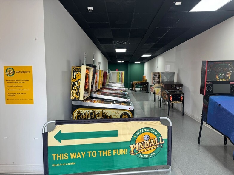 More Photos Of 2140 Lawndale Dr, Greensboro Storefront For Lease