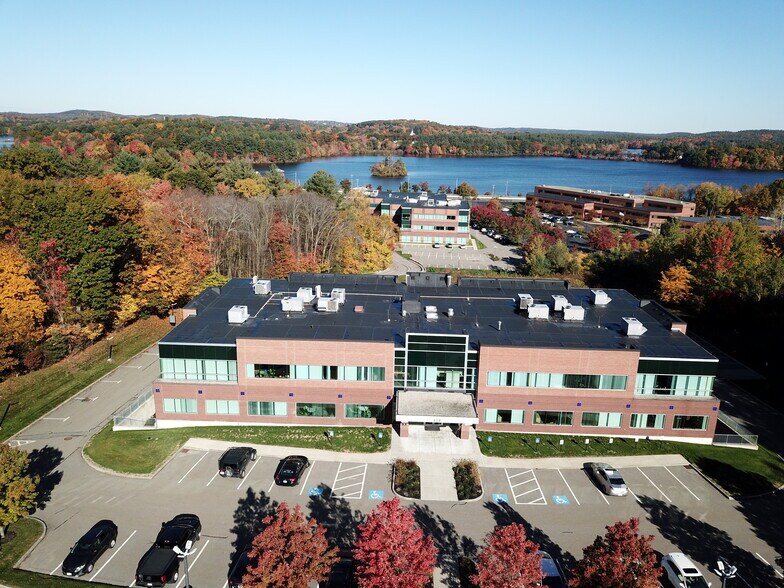 More Photos Of 134 Turnpike Rd, Southborough Medical For Lease