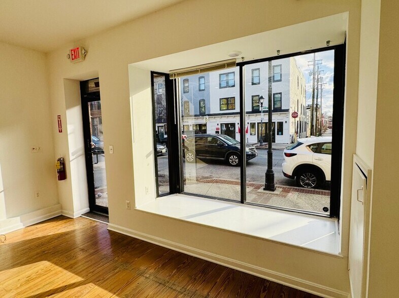 More Photos Of 1718 Eastern Ave, Baltimore Storefront Retail Residential For Sale