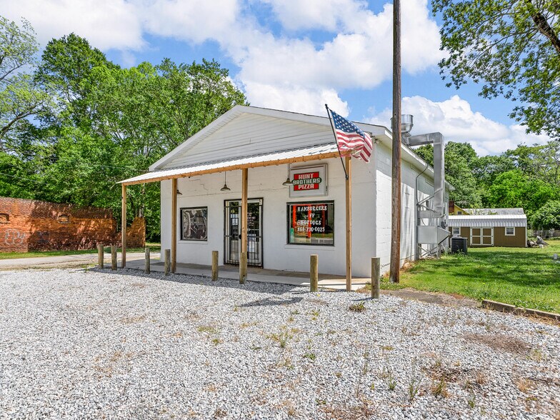 More Photos Of 701 Union Hwy, Enoree Convenience Store For Sale