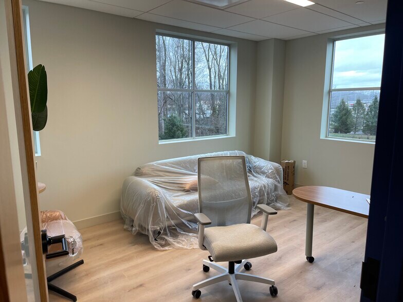 More Photos Of 343 Old Georges Rd, North Brunswick Medical For Lease