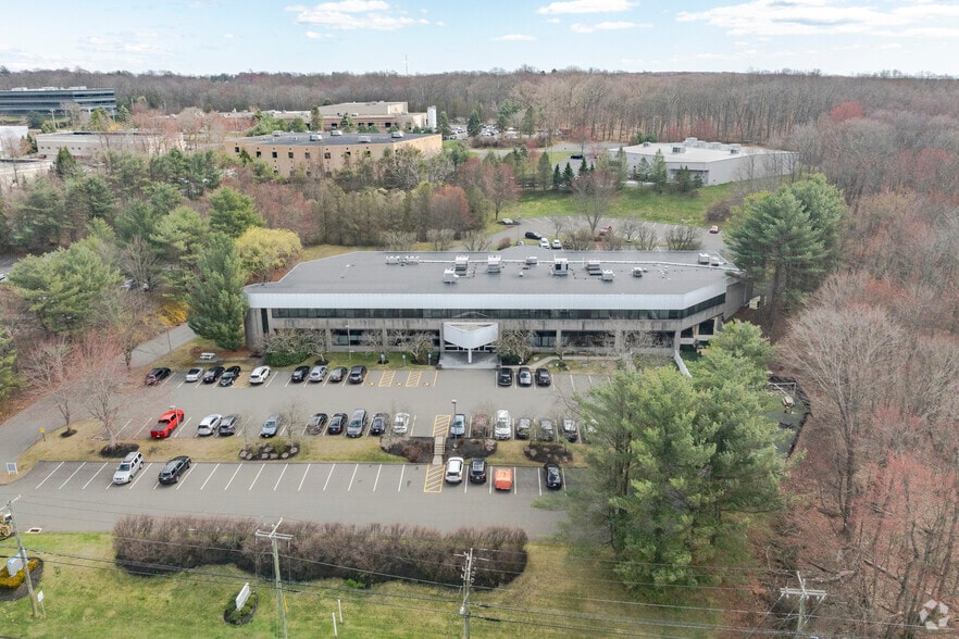 More Photos Of 126 Monroe Tpke, Trumbull Office For Lease