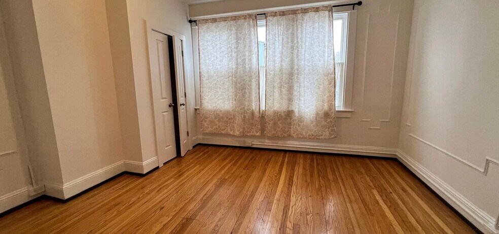 More Photos Of 514 State St, Hudson Apartments For Sale