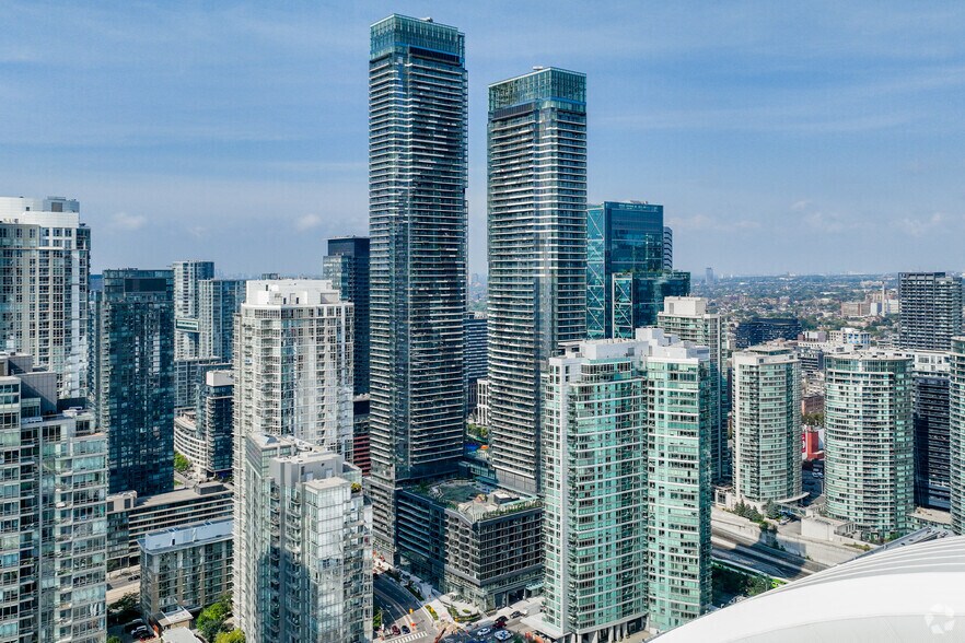 Primary Photo Of 23 Spadina Ave, Toronto Apartments For Lease