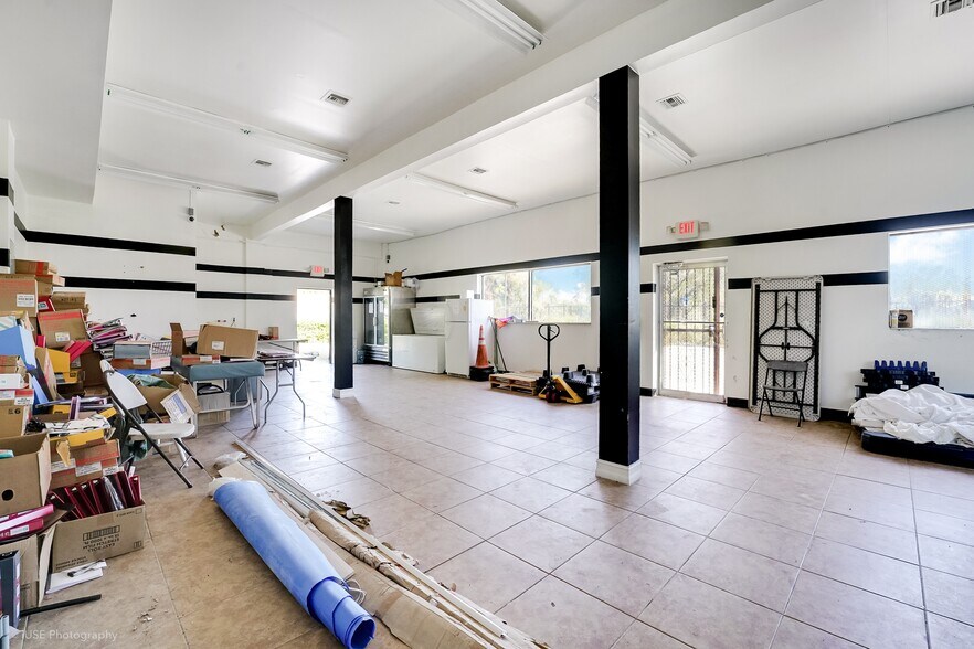 More Photos Of 2381-2389 NW 54th St, Miami Freestanding For Sale