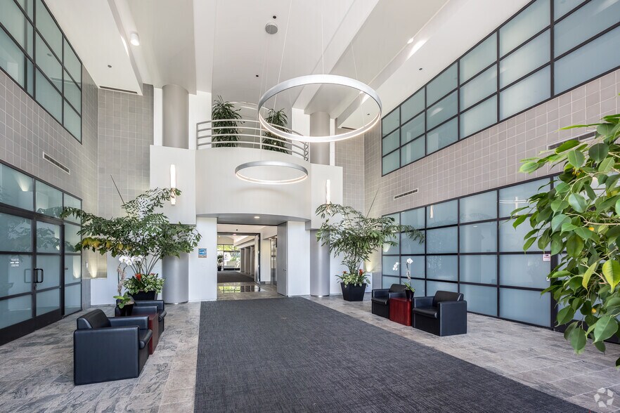 More Photos Of 1750 Howe Ave, Sacramento Coworking Space