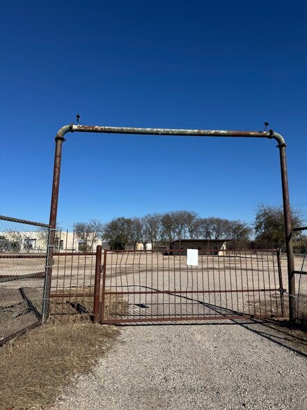 More Photos Of 5985 Stacy Ln, Weatherford Land For Lease