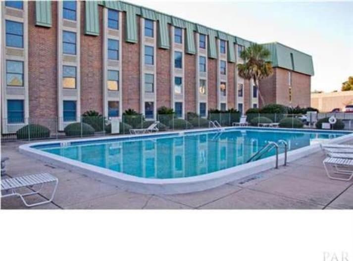 More Photos Of 224 E Garden St, Pensacola Apartments For Sale