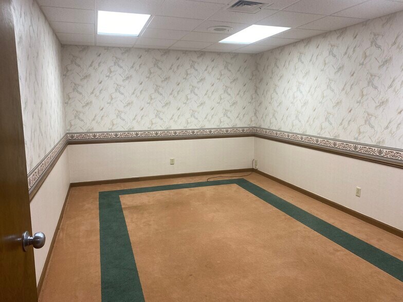 More Photos Of 201 Allen St, Random Lake Bank For Sale