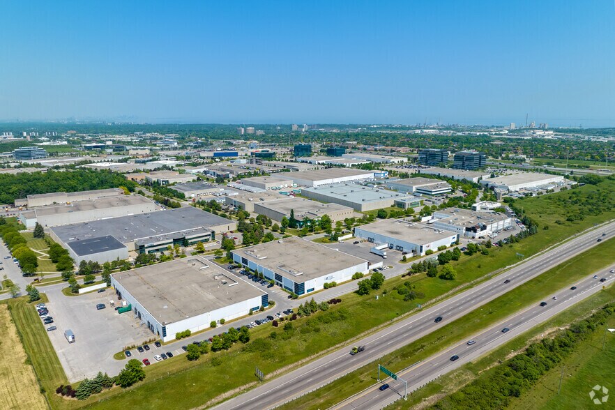 More Photos Of 2823 Bristol Cir, Oakville Warehouse For Lease