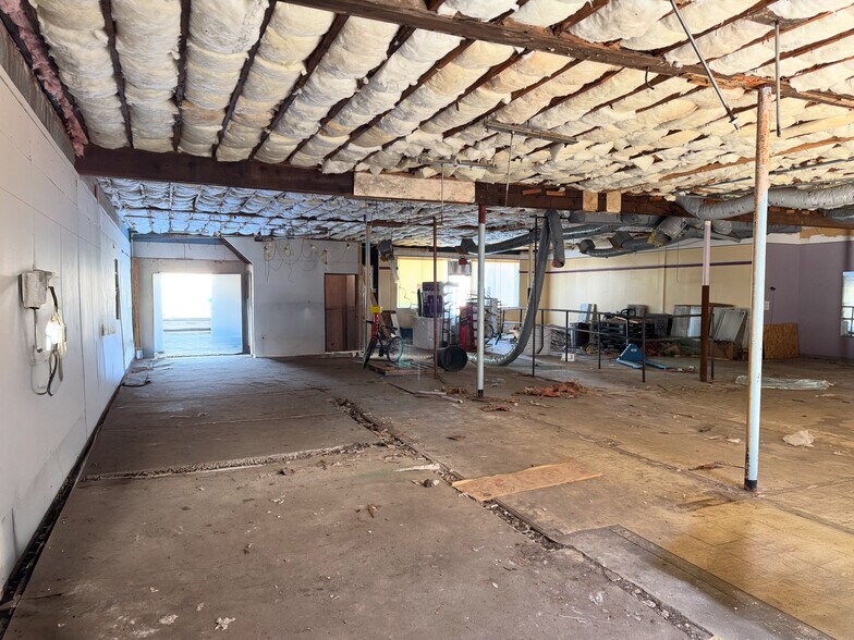 Primary Photo Of 510 Main St, Woburn Freestanding For Lease