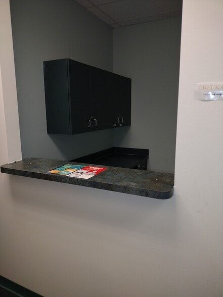 More Photos Of 1417 S Belcher Rd, Clearwater Office For Sale