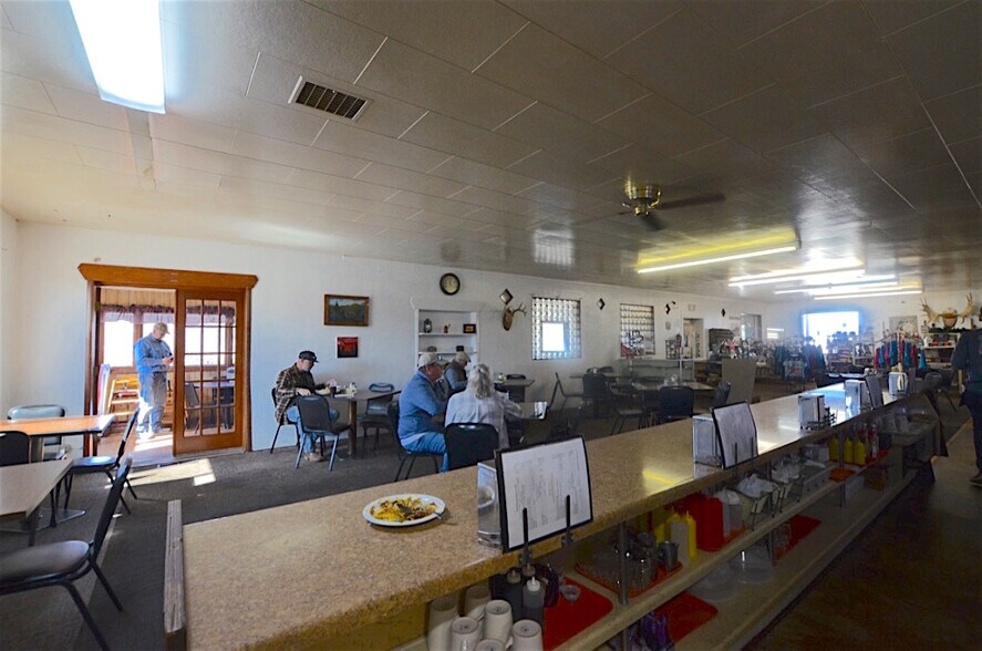 More Photos Of 108 Bailey St, Lima Restaurant For Sale