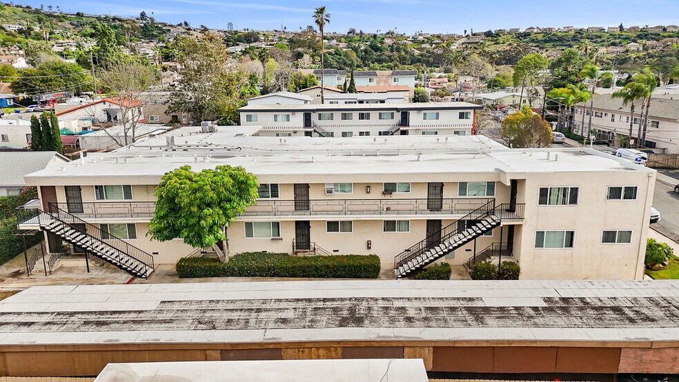 More Photos Of 4415 Rosebud Ln, La Mesa Apartments For Sale