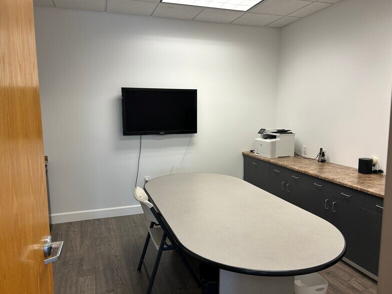 More Photos Of 18205 N 51st Ave, Glendale Office For Lease