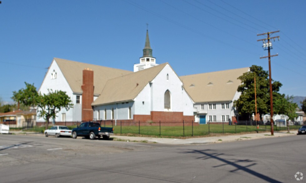 Primary Photo Of 998-1032 N G St, San Bernardino Religious Facility For Lease