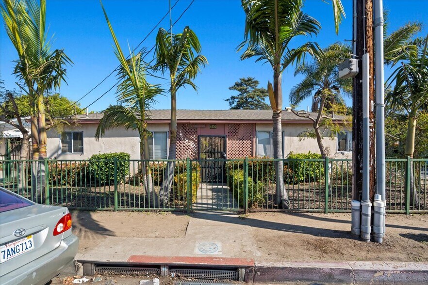 More Photos Of 4430 Inglewood Blvd, Los Angeles Apartments For Sale